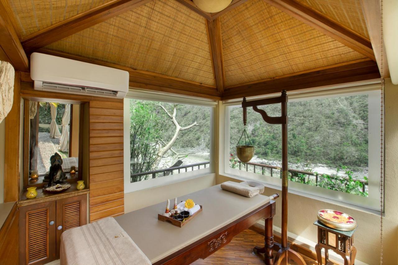 Raga On The Ganges, Rishikesh Hotel Exterior photo