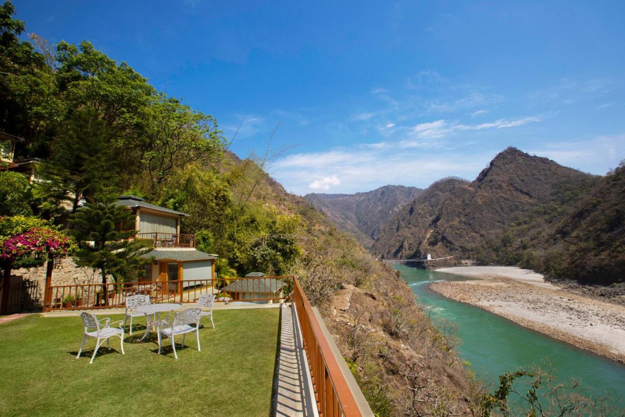 Raga On The Ganges, Rishikesh Hotel Exterior photo